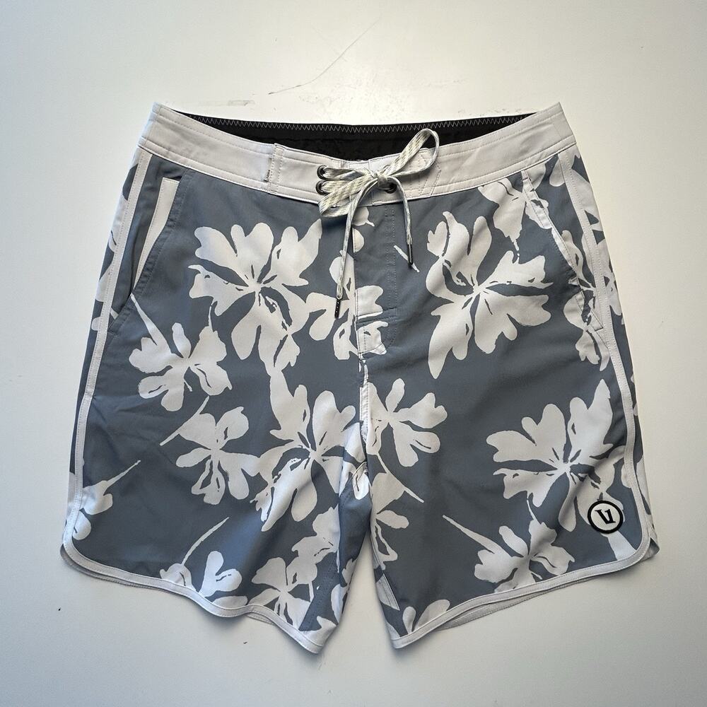 Vuori Cruise Board Shorts Floral Swim Trunks Men’s 28